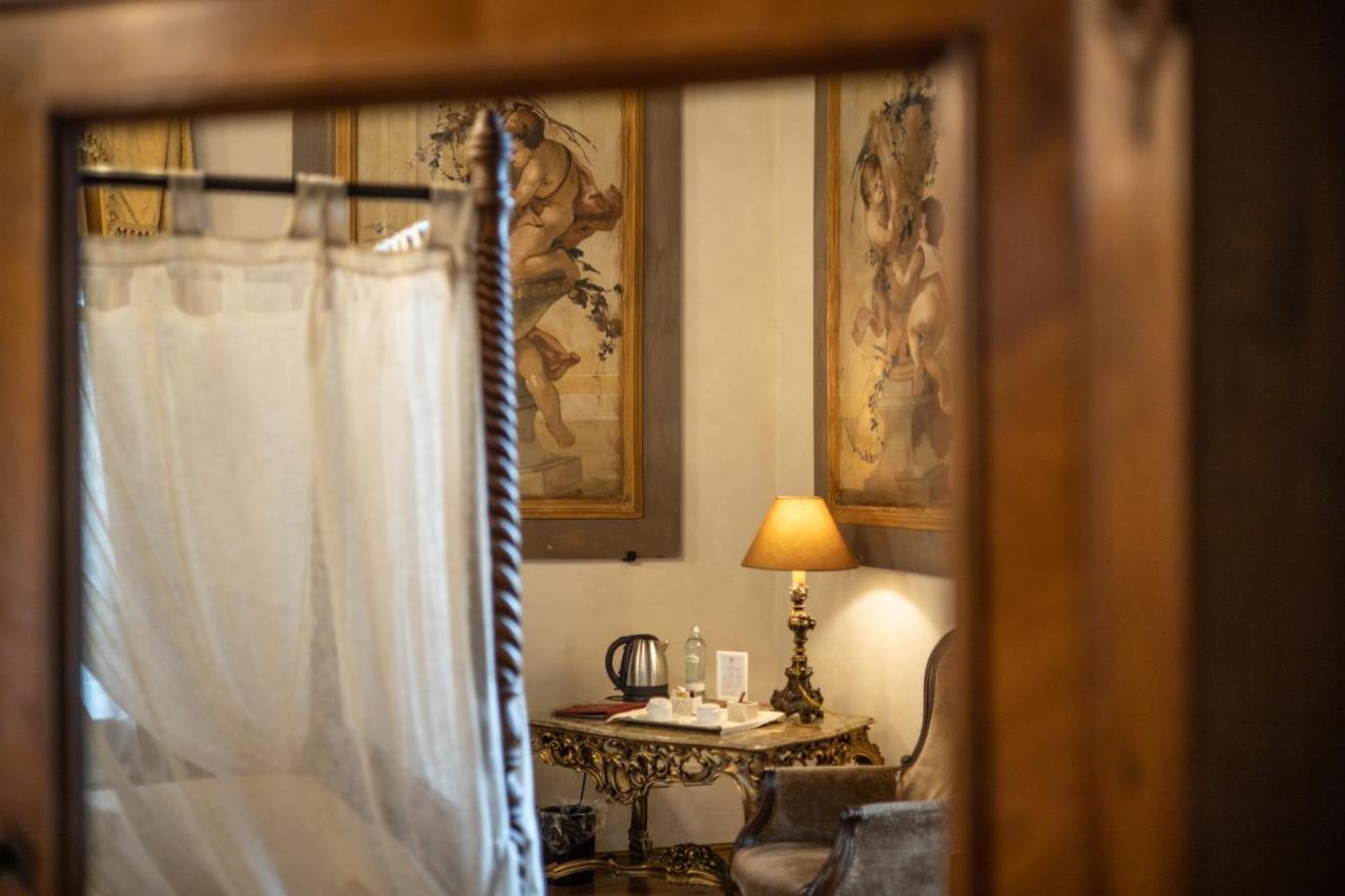 Relais Castello Bevilacqua Exterior photo