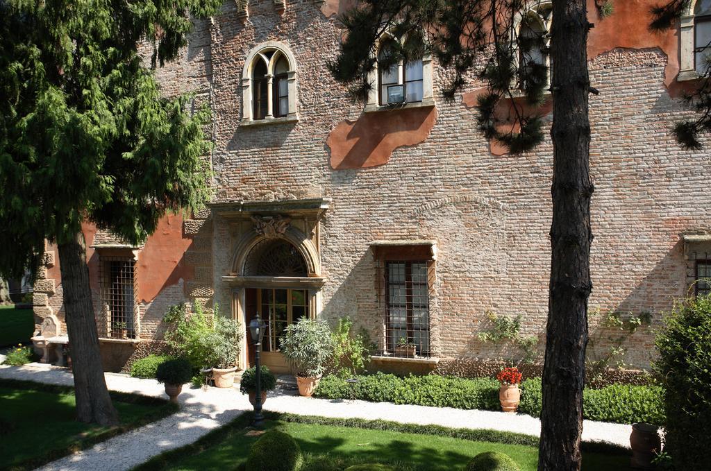 Relais Castello Bevilacqua Exterior photo